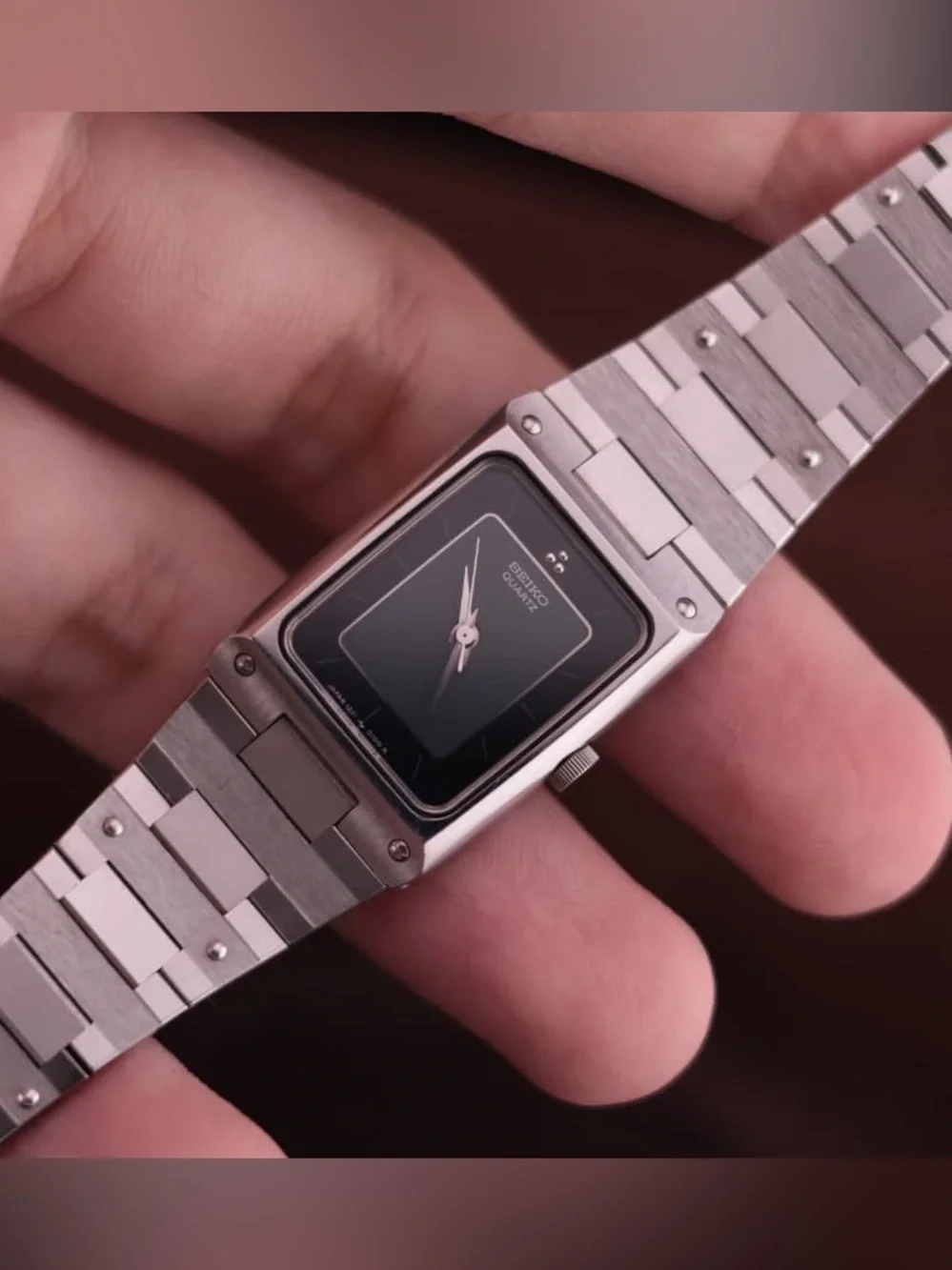 Vintage 1982 Seiko Quartz 1221-5050 Women’s Watch
